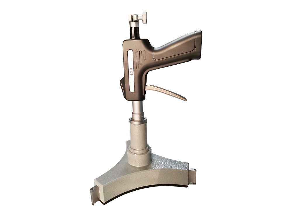 Simple Operation Three Point Pistol Grip Micrometer with Wide Measuring Range 200-225mm for Precise and Measurements