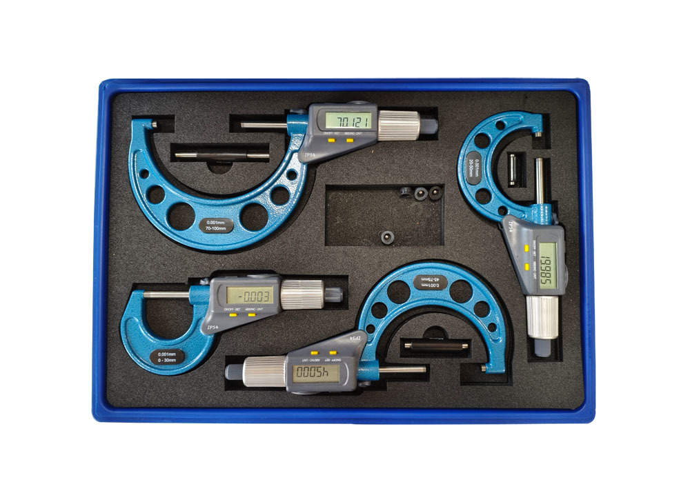 Set of 0-100mm Double Display Digital Outside Micrometer with IP54 Protection Degree